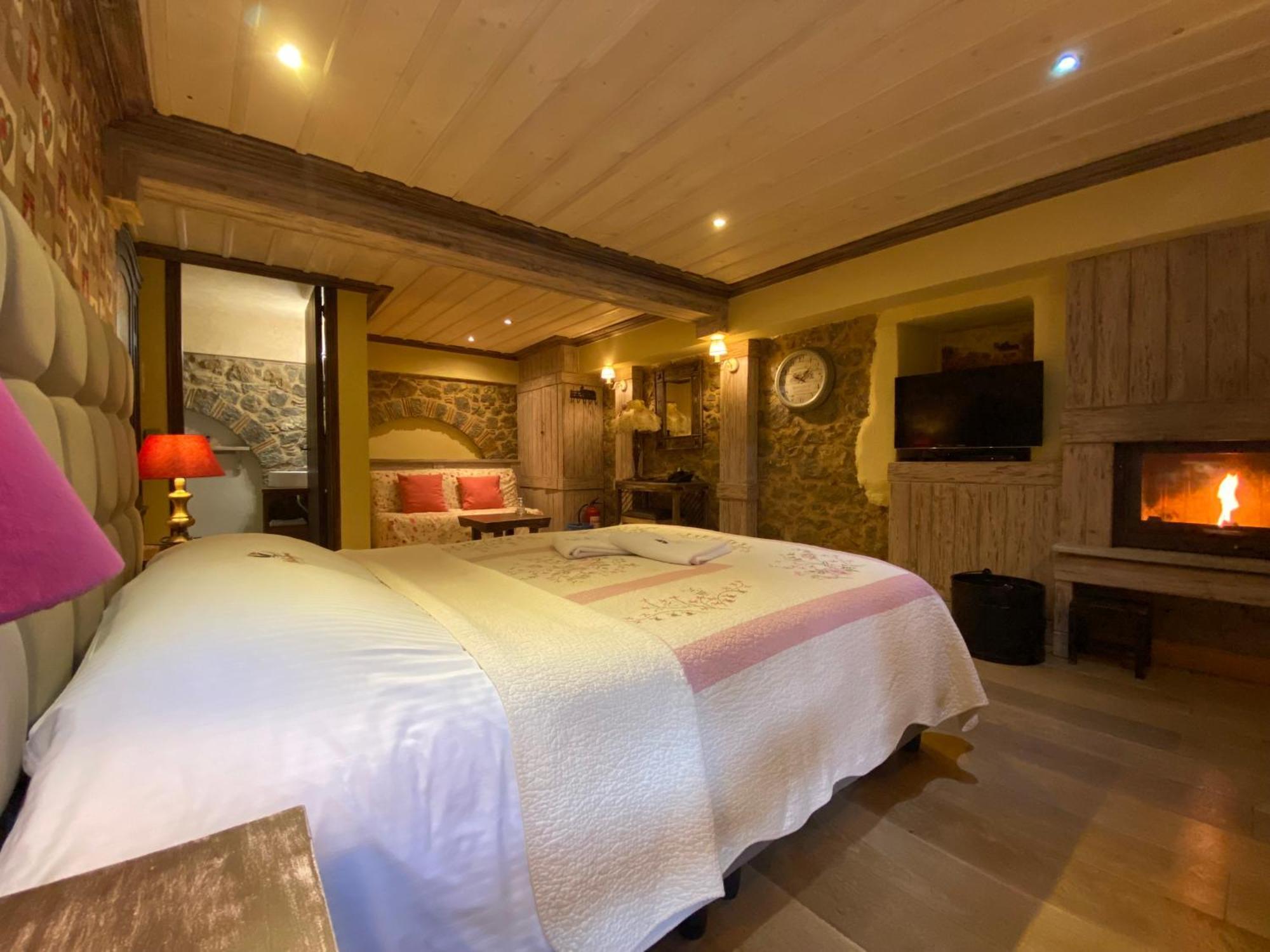 Alexandros Guesthouse Arachova Exterior foto