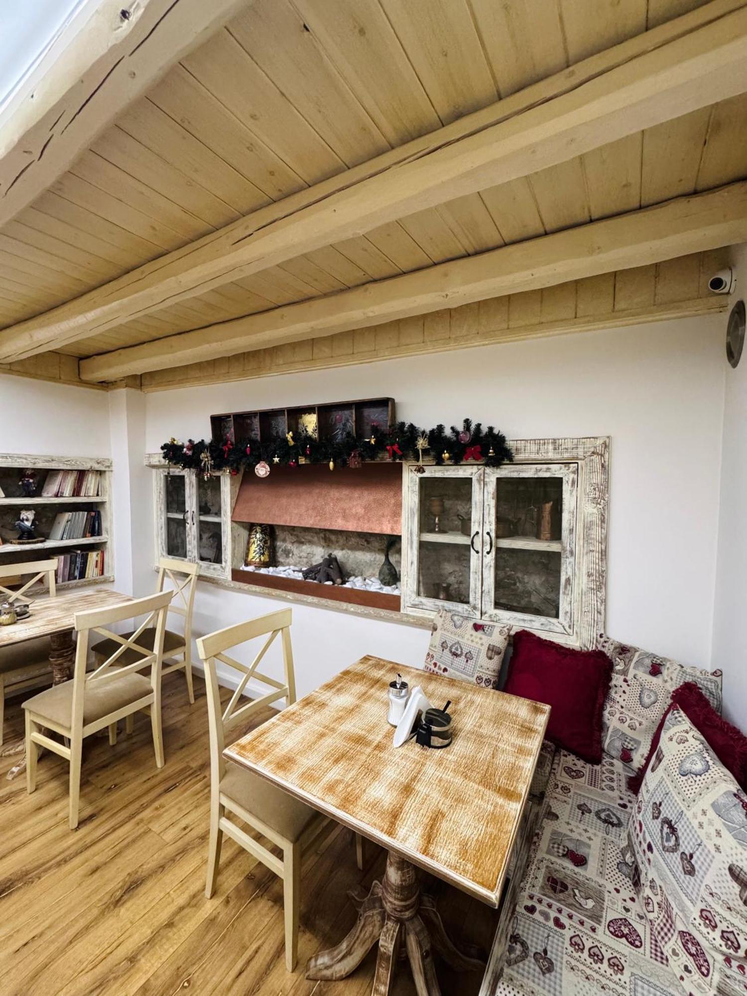 Alexandros Guesthouse Arachova Exterior foto