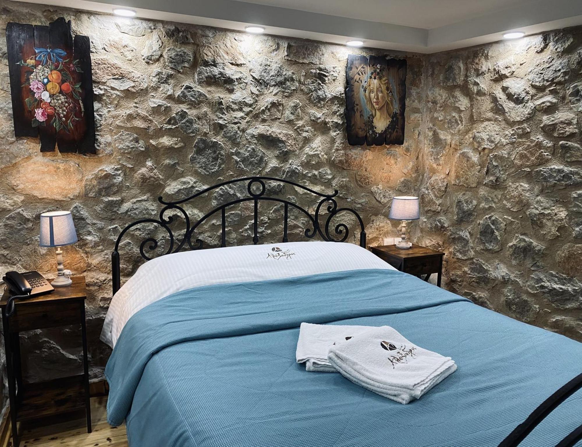 Alexandros Guesthouse Arachova Exterior foto